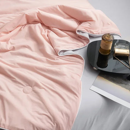 Cooling Ice Silk Summer Blanket – Lightweight Breathable Comforter for Hot Nights