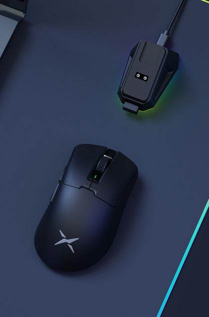 Ergonomic Wireless Precision Mouse – Lightweight 63g with Charging Dock