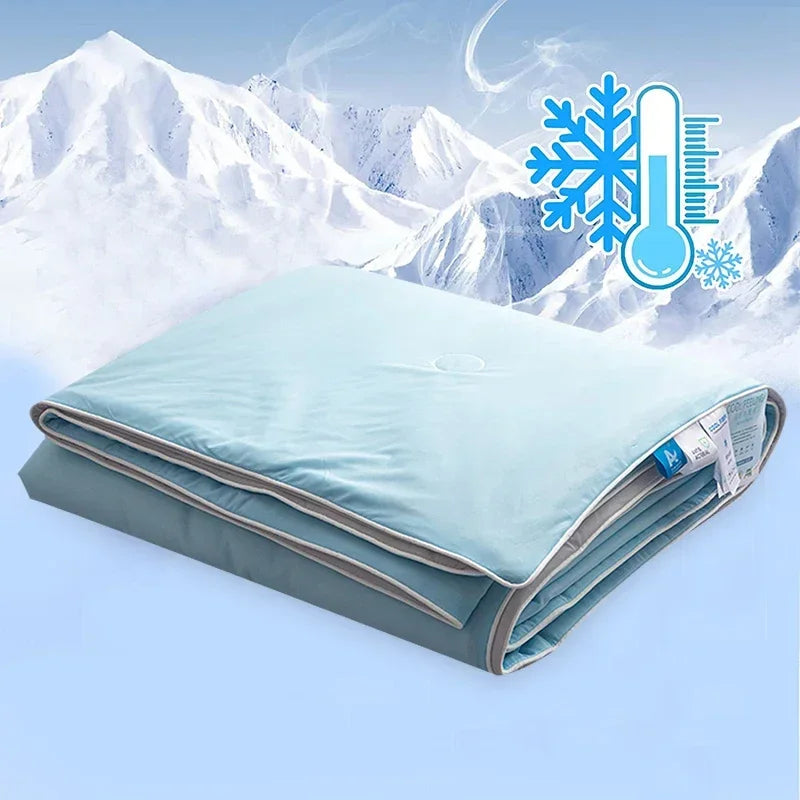 Cooling Ice Silk Summer Blanket – Lightweight Breathable Comforter for Hot Nights
