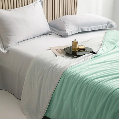 Cooling Ice Silk Summer Blanket – Lightweight Breathable Comforter for Hot Nights